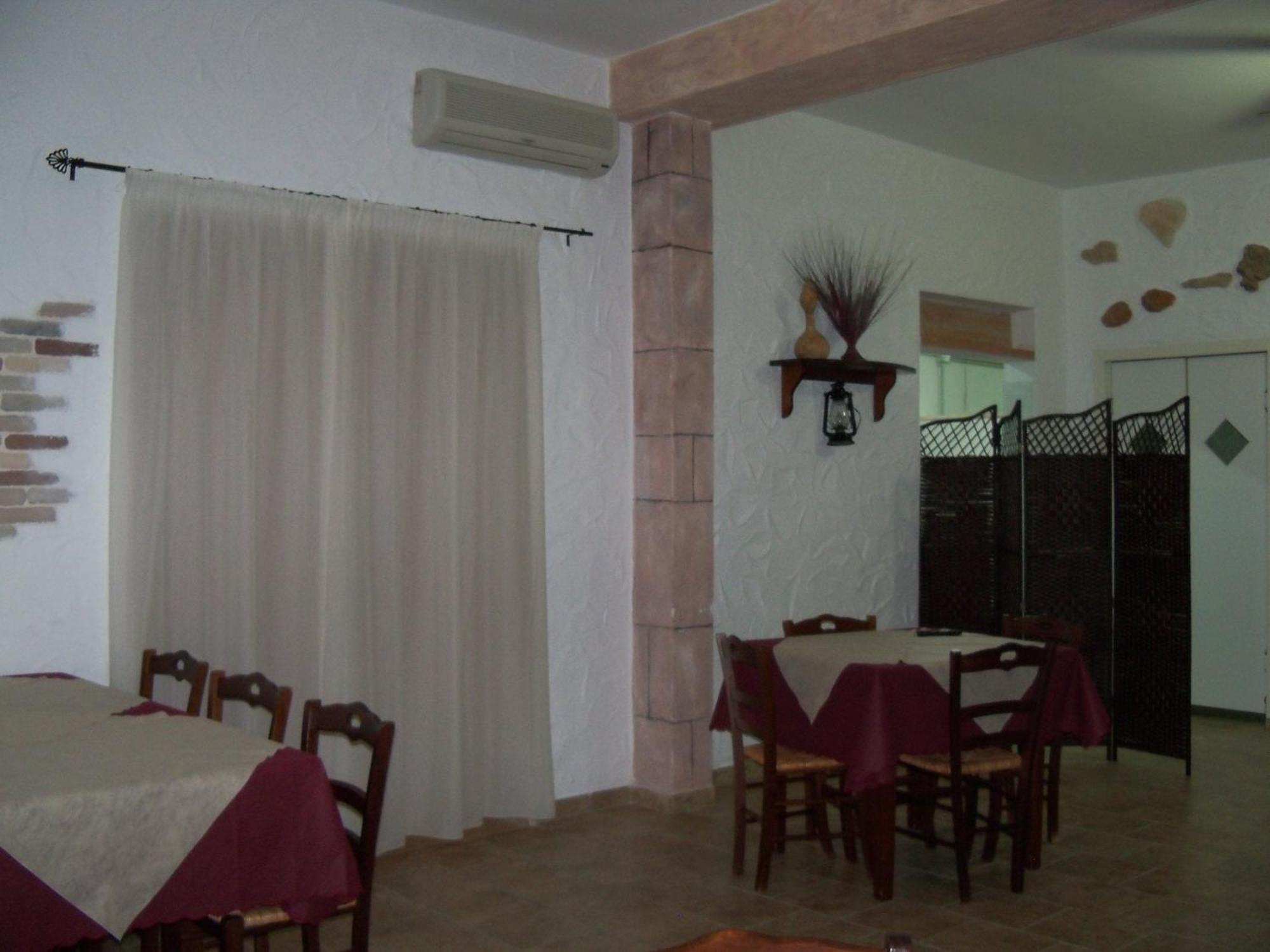 Il Pavone Torre Lapillo